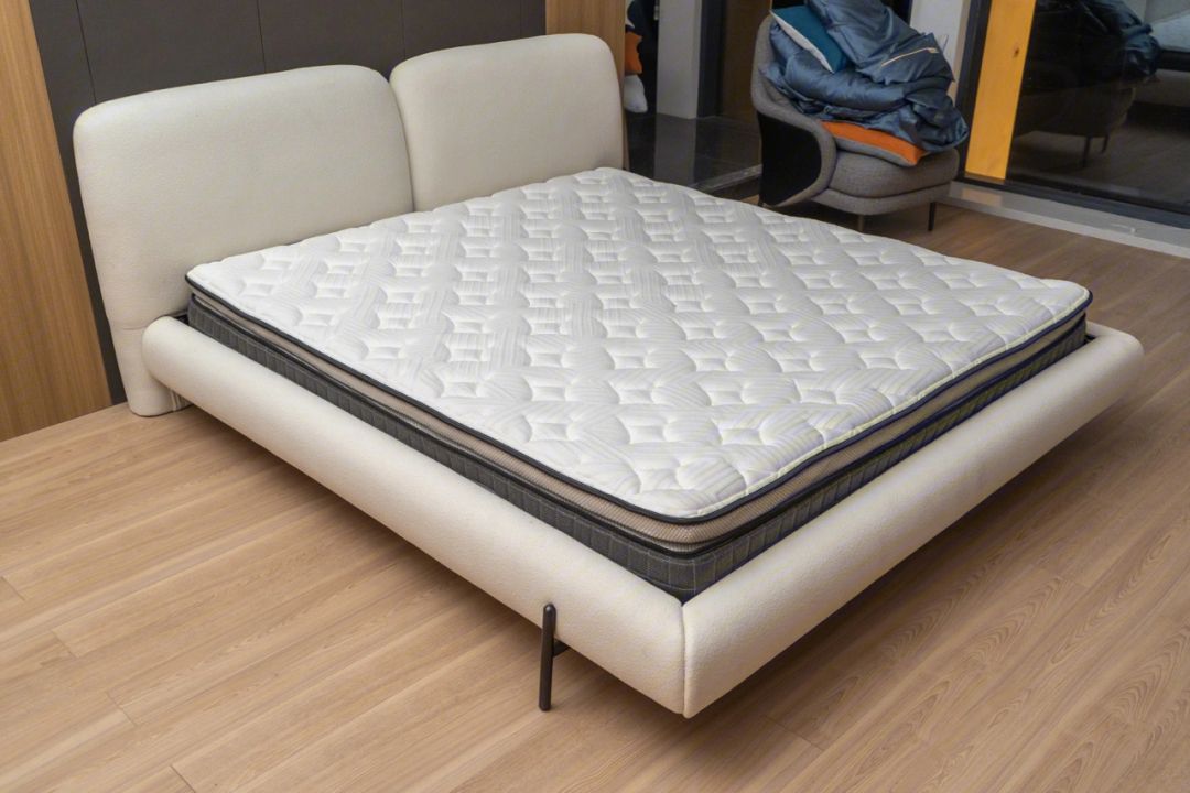 <a href=http://m.fgxw.net.cn/news_article.html?news_id=138>床垫</a>